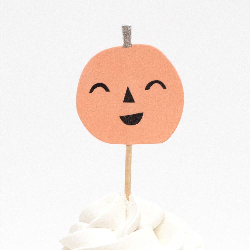 Pastel Halloween Cupcake Kit